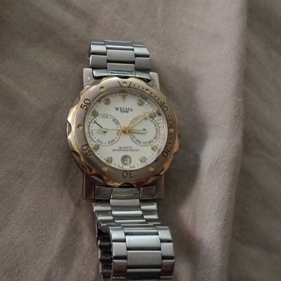 Vintage Welme water resistant watch - Picture 3 of 3